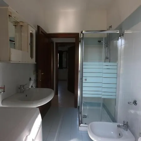 Casa Tavolara Daire *